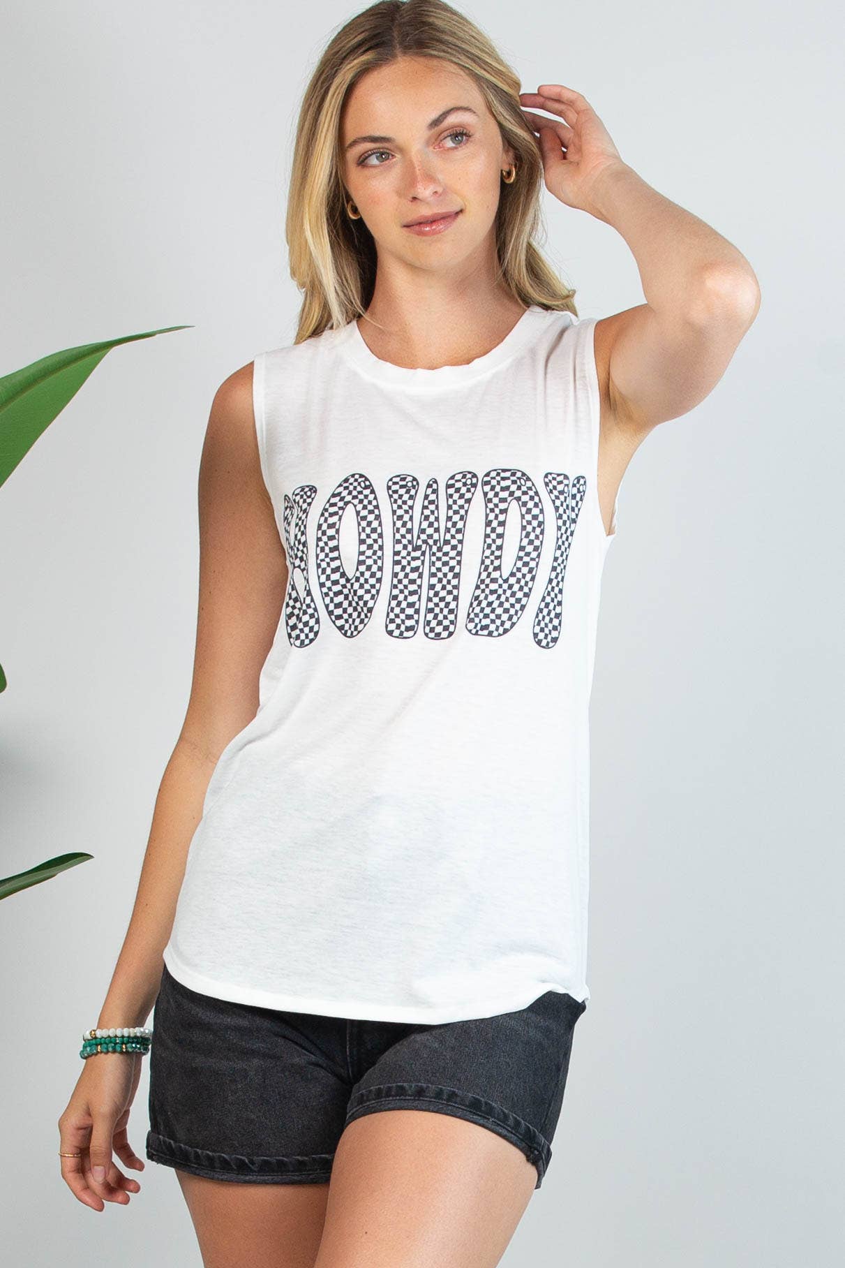 PILARES CHECKER HOWDY GRAPHIC SLEEVELESS TOP