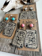 Western Queen Dolly Engraved Stud Earrings (PINK)