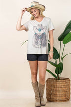 CAROLYN WESTERN COWGIRL GRAPHIC V-NECK TEE