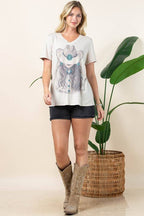 CAROLYN WESTERN COWGIRL GRAPHIC V-NECK TEE