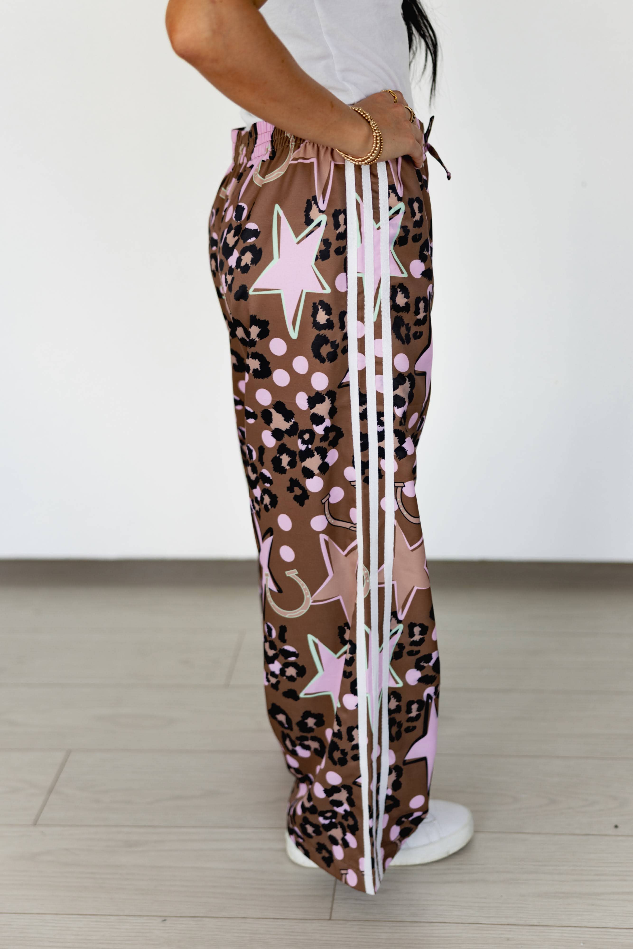 BROWN STAR HORSESHOE PANTS